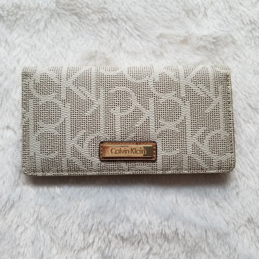 Calvin Klein White Monogram Logo Wallet